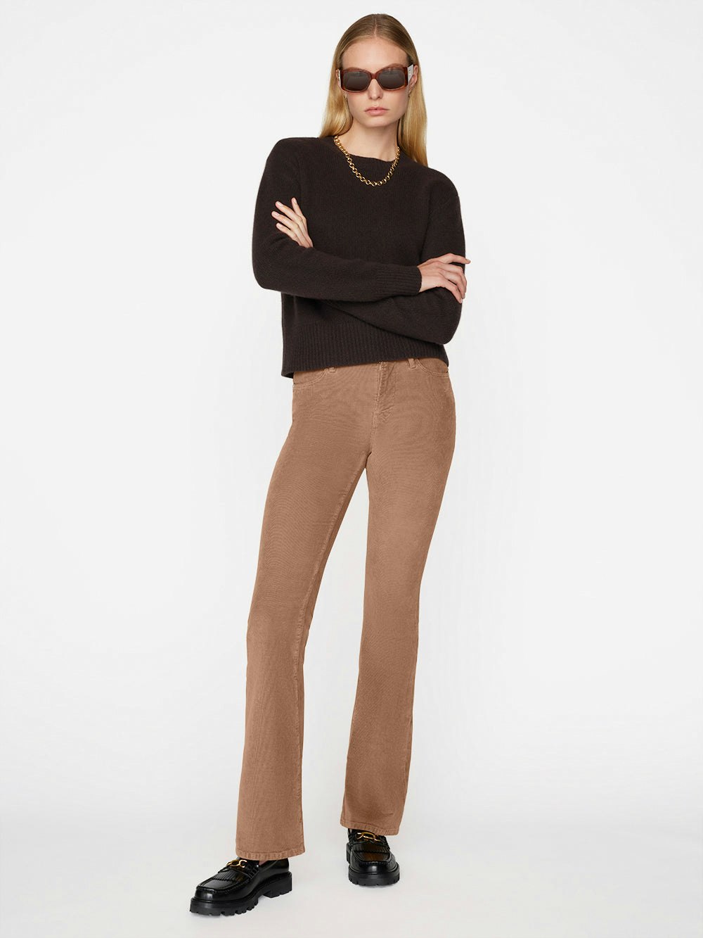 pants full body view alt:hover